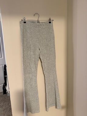 aerie Light Gray Ribbed Knit Top